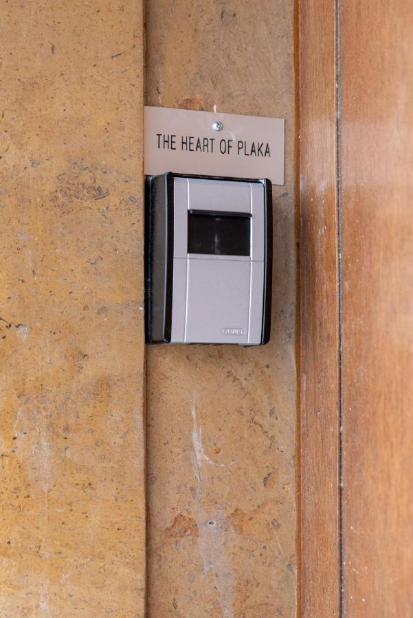 The Heart Of Plaka Atenas Exterior foto